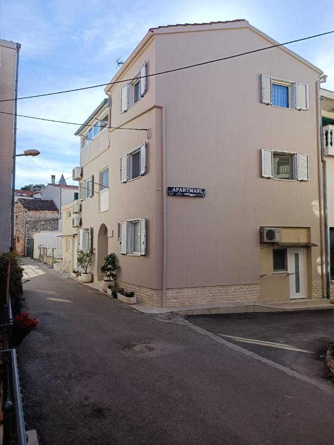 Apartments Vrime Biograd na Moru Kültér fotó
