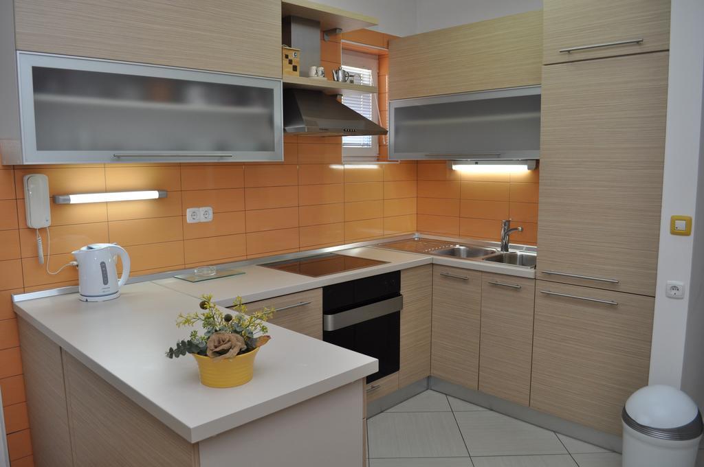 Apartments Vrime Biograd na Moru Szoba fotó